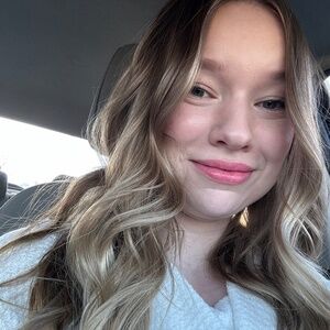 Meet your Posher, Faith